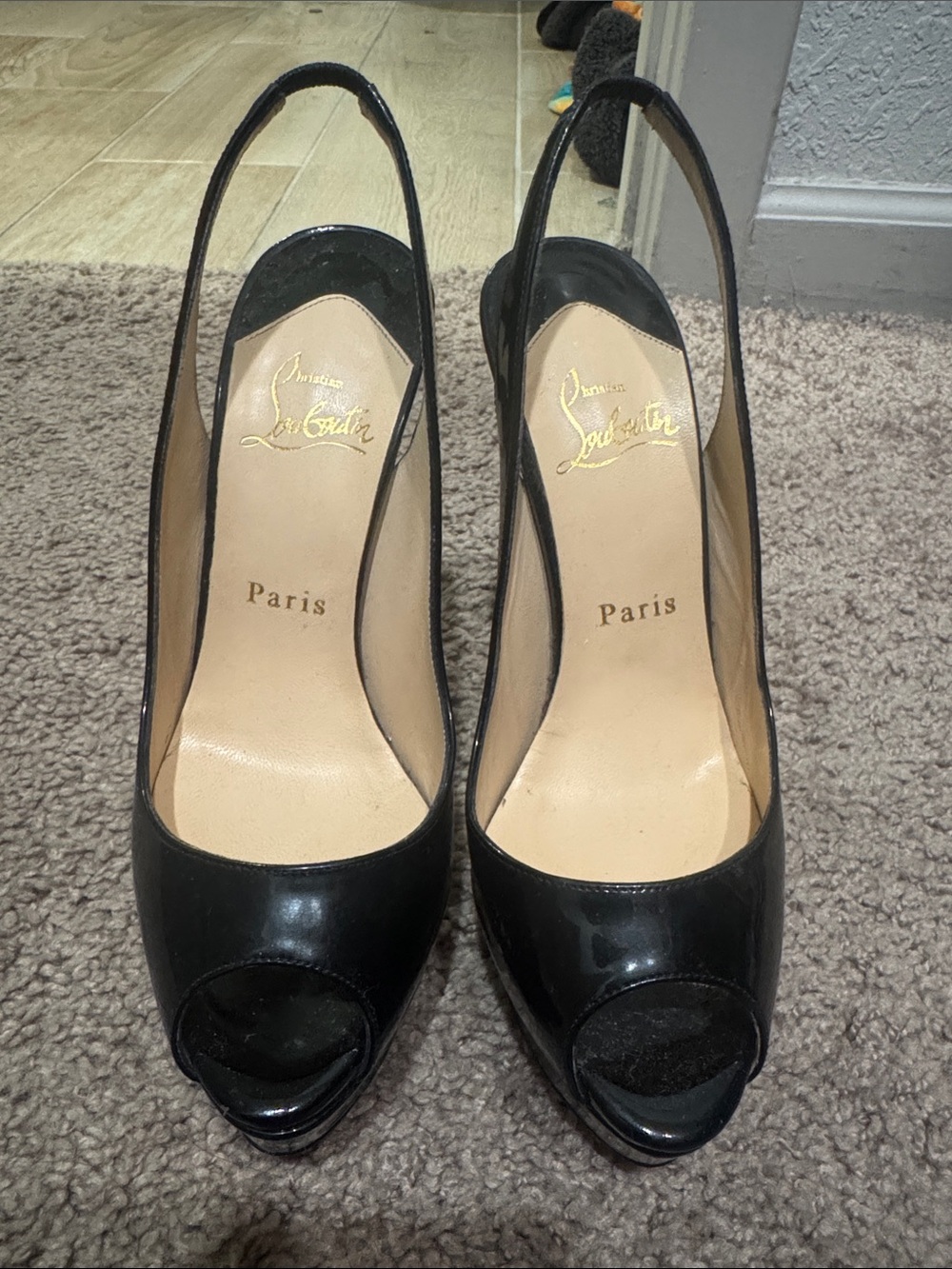Christian Louboutin Lady Peep 37
